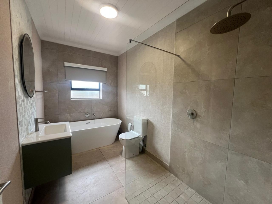 3 Bedroom Property for Sale in Shelley Point Western Cape